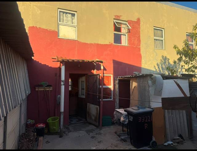 2 BEDROOM HOUSE FOR SALE IN SUNSET GLEN